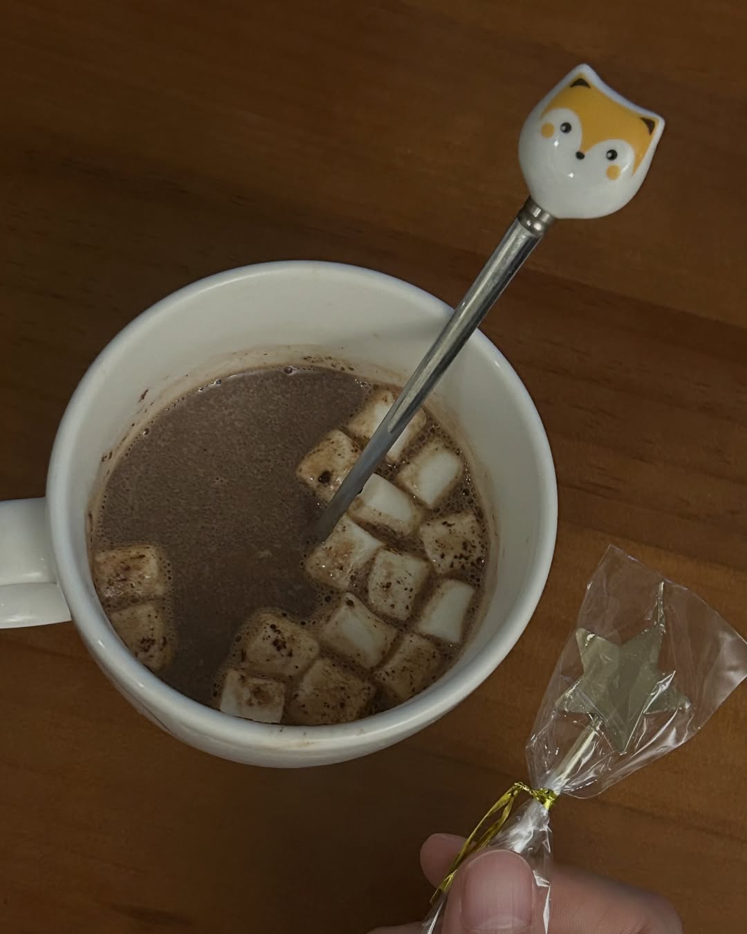 แพรว - เฌอมาวีร์ สุวรรณภานุโชค