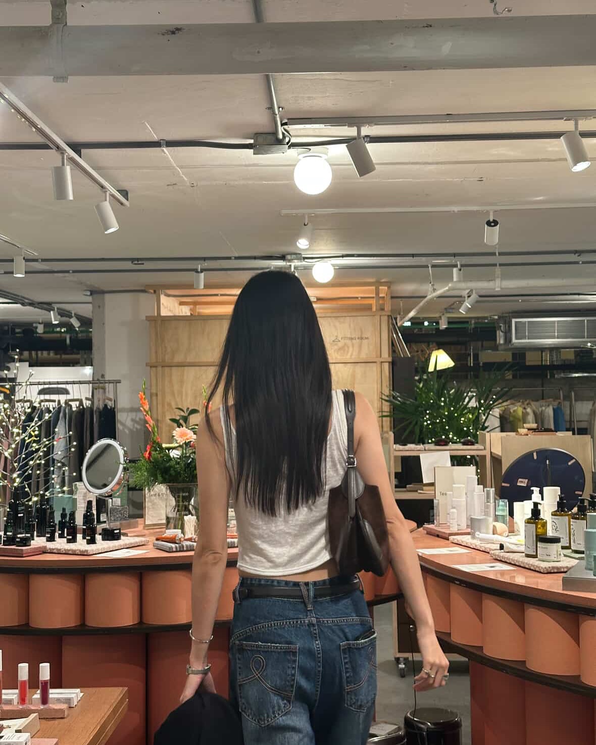 แพรว - เฌอมาวีร์ สุวรรณภานุโชค