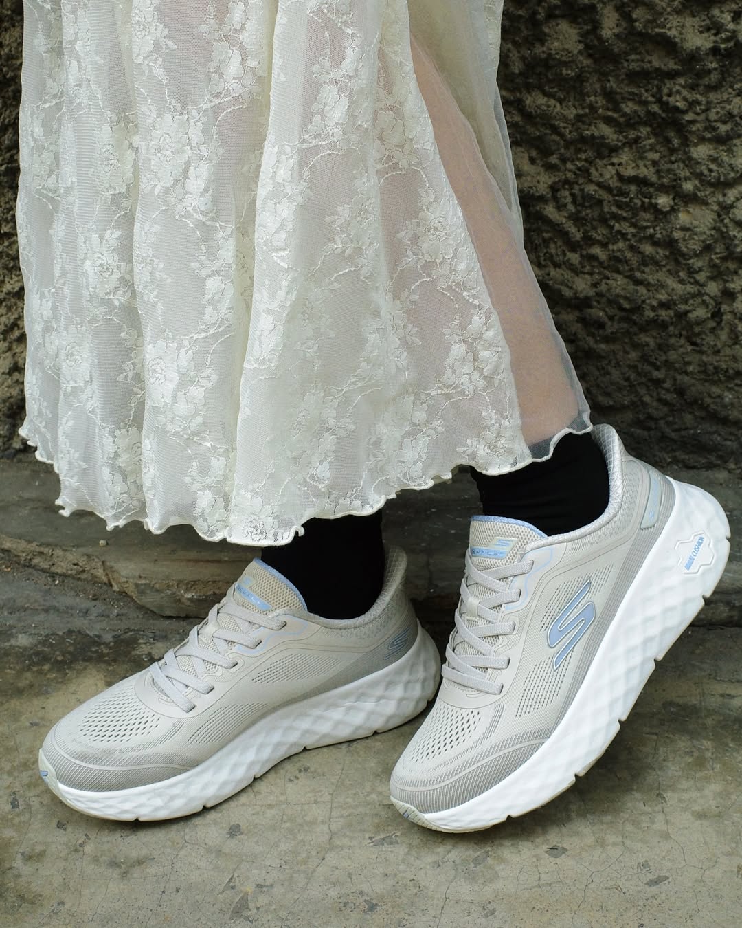 แพรว - เฌอมาวีร์ สุวรรณภานุโชค