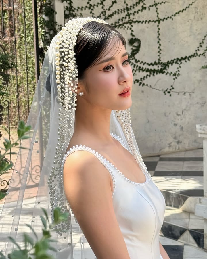 แพรว - เฌอมาวีร์ สุวรรณภานุโชค