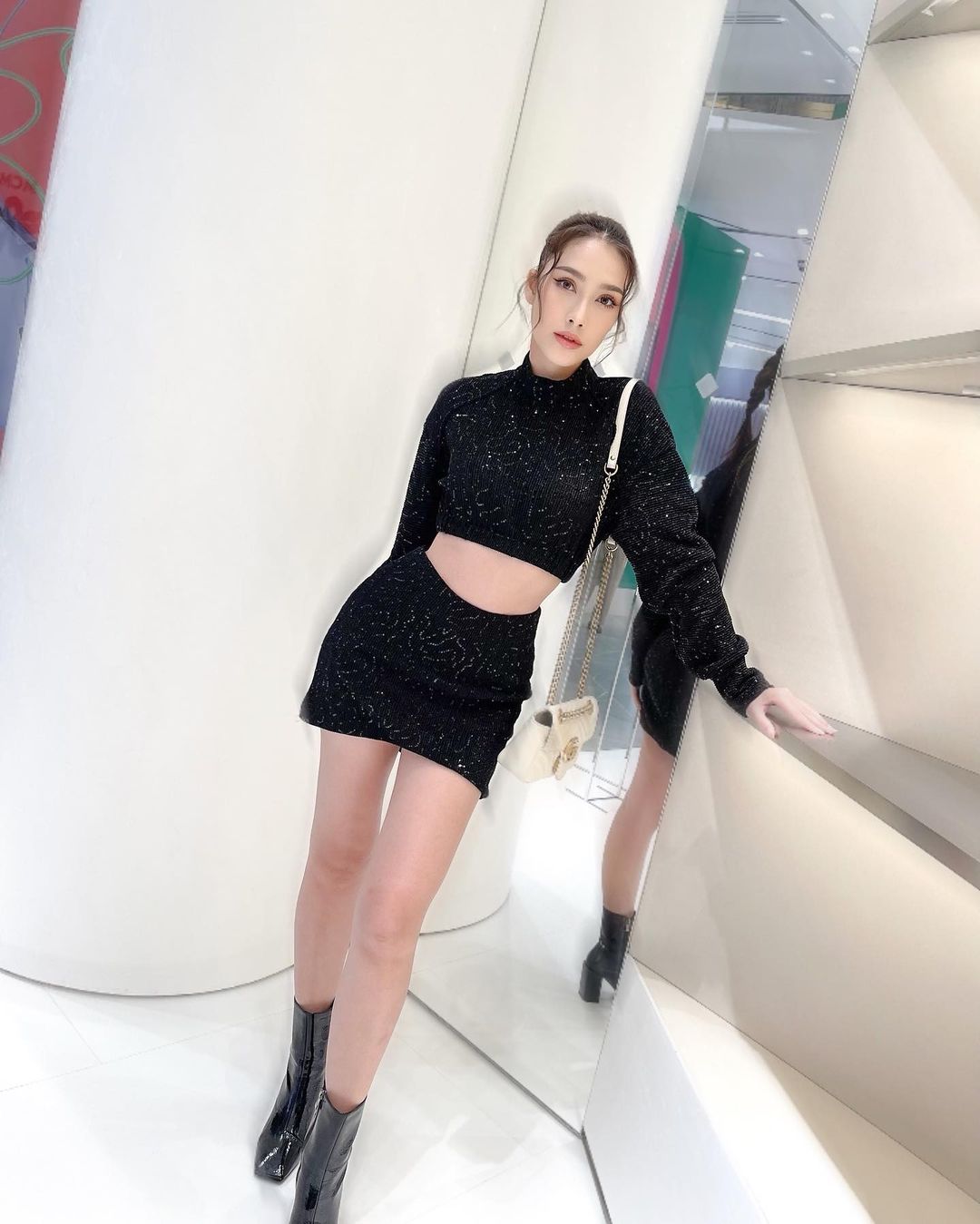 ฮาน่า ลีวิส