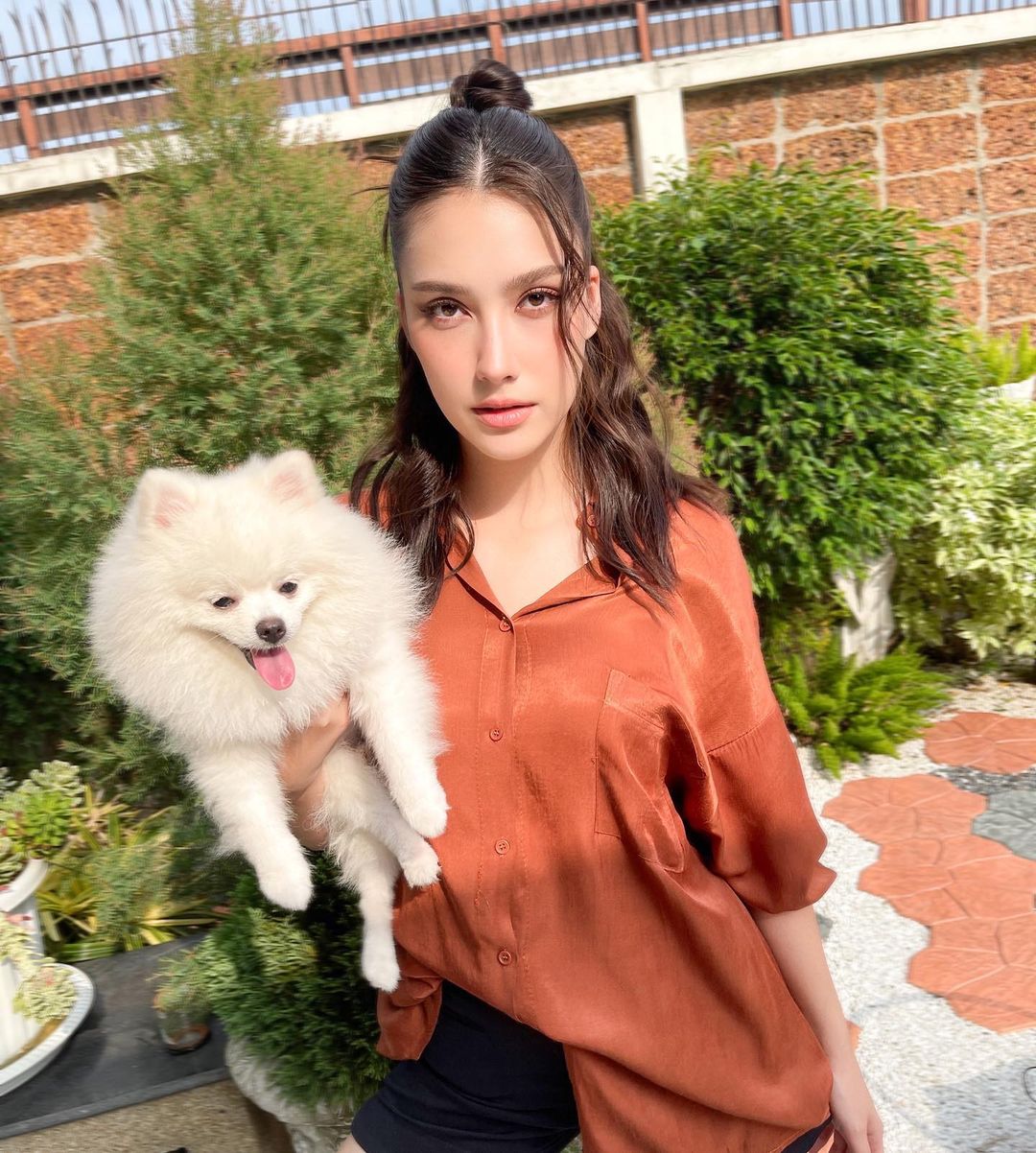 ฮาน่า ลีวิส