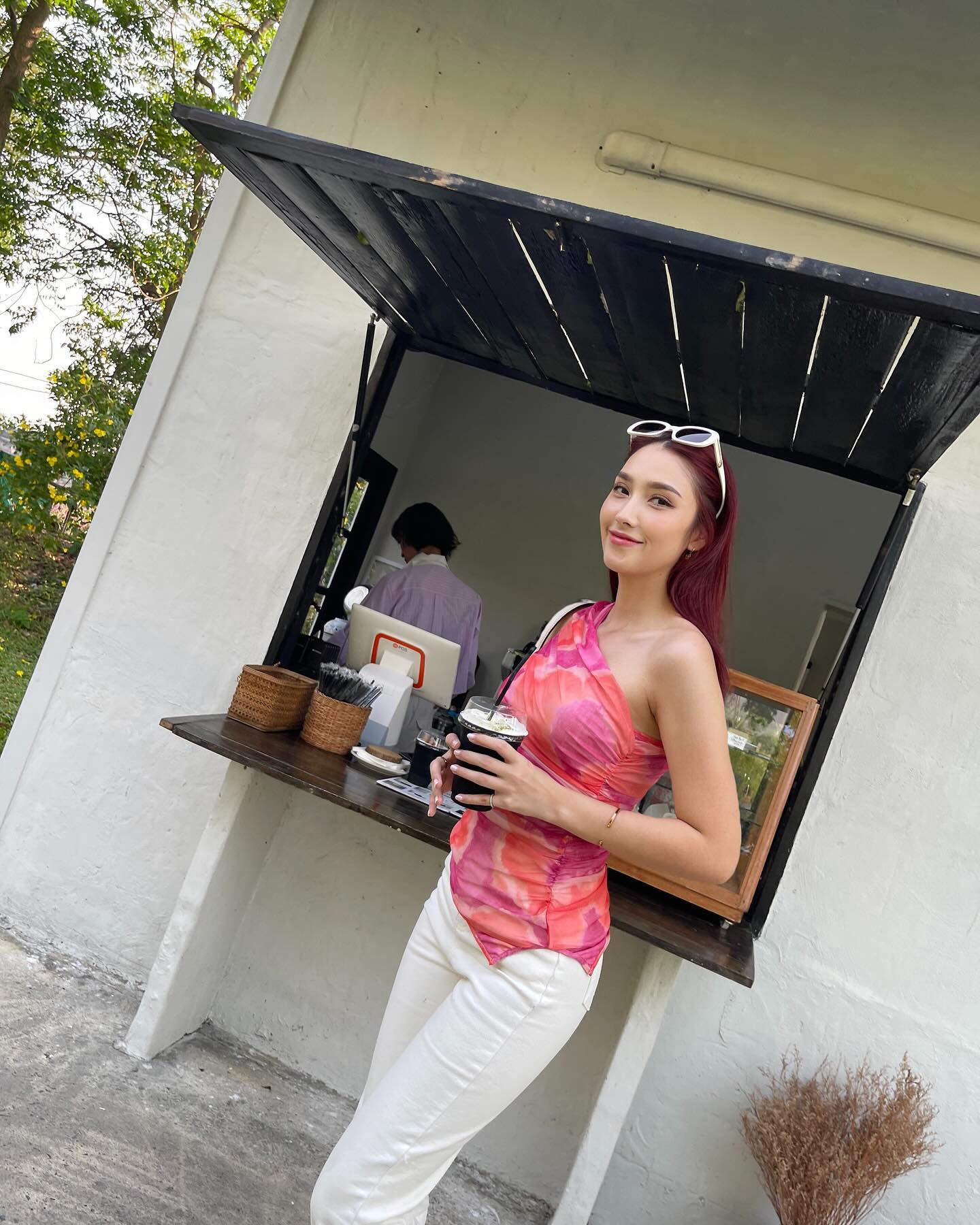 ฮาน่า ลีวิส