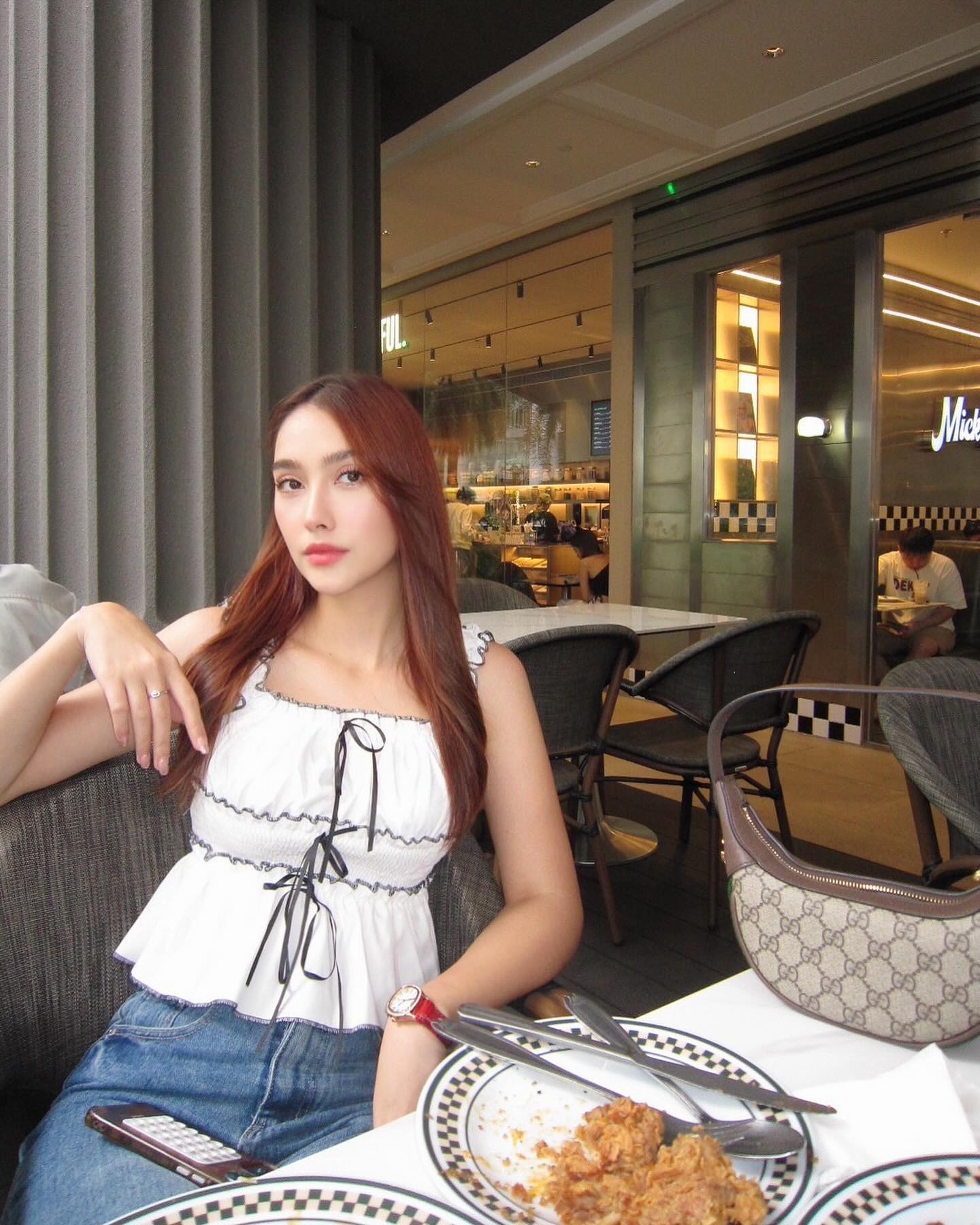ฮาน่า ลีวิส