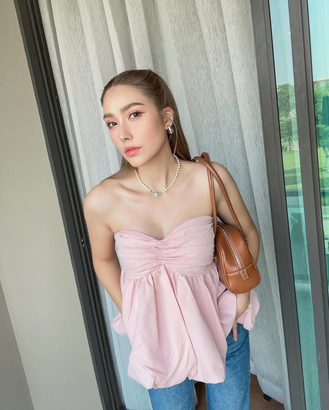 ฮาน่า ลีวิส