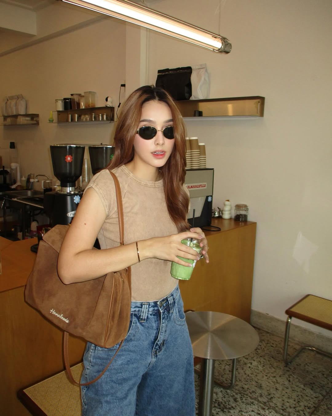 ฮาน่า ลีวิส