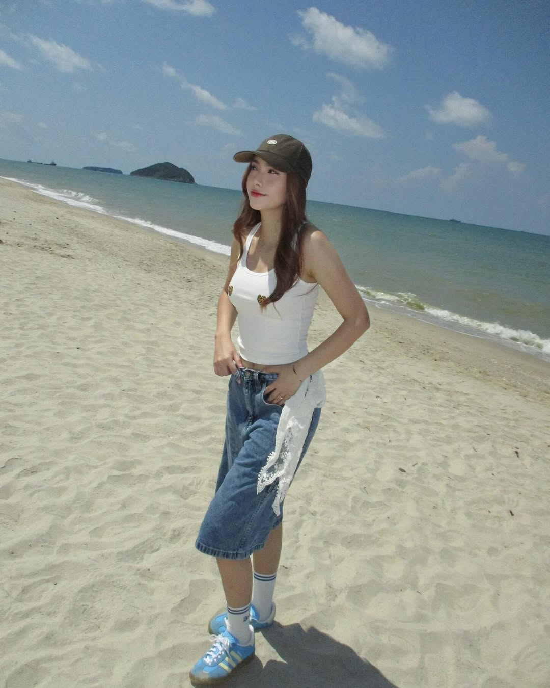 ฮาน่า ลีวิส