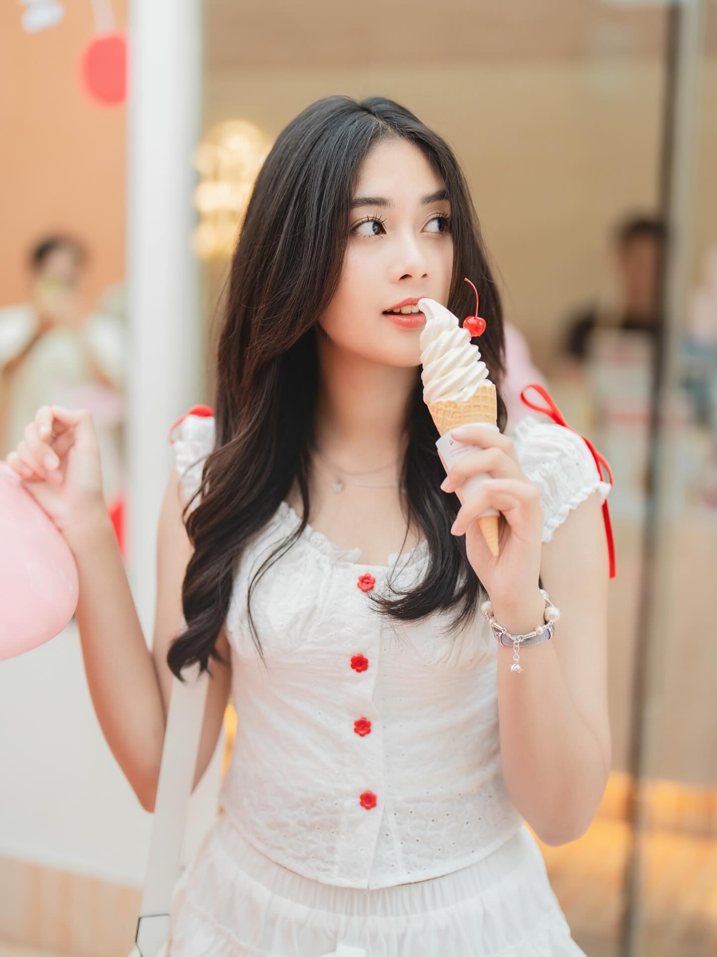 ฮาน่า ลีวิส