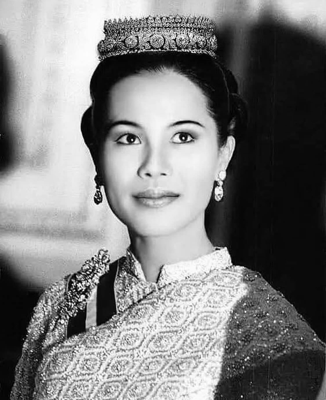 ฮาน่า ลีวิส