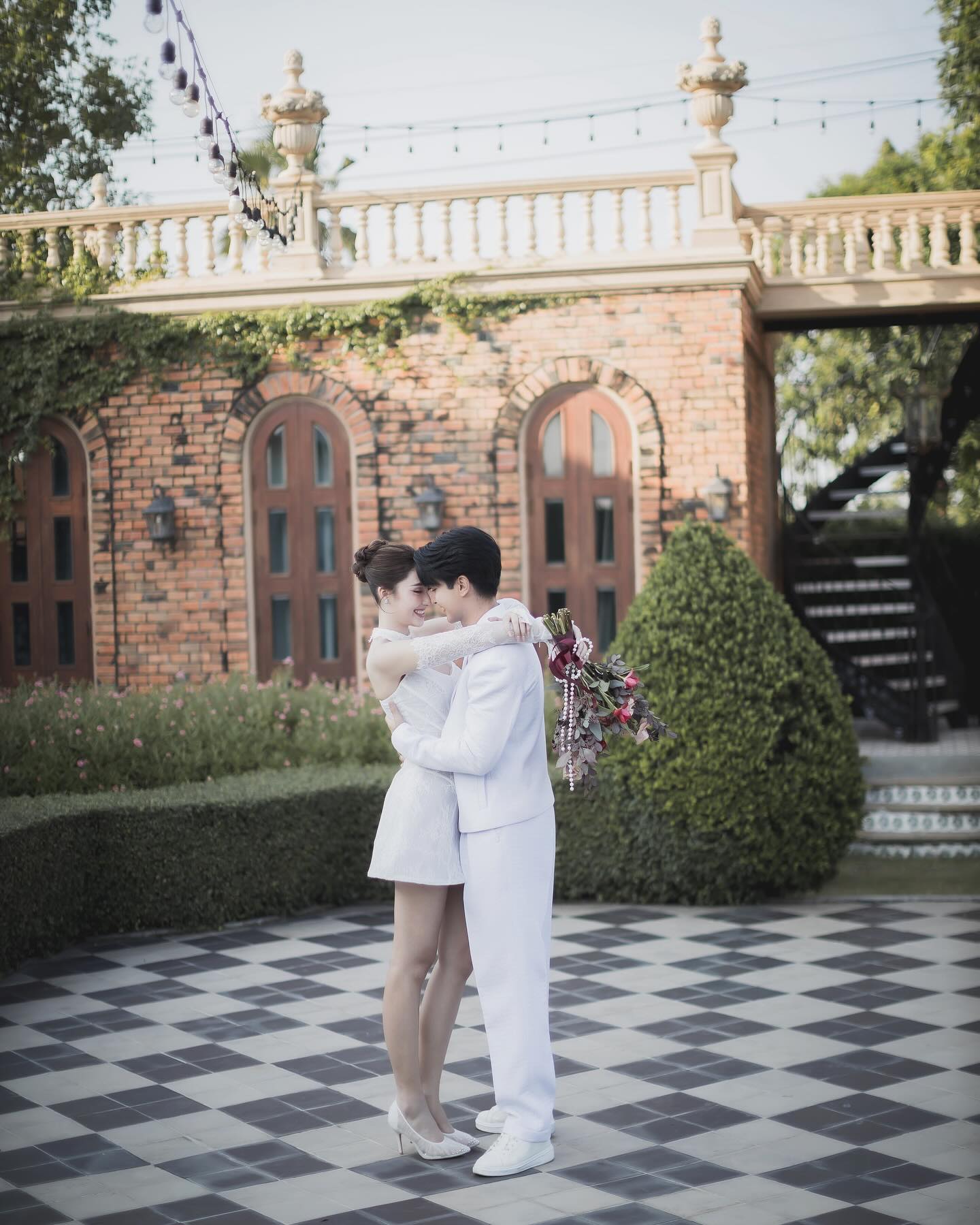 ฮาน่า ลีวิส