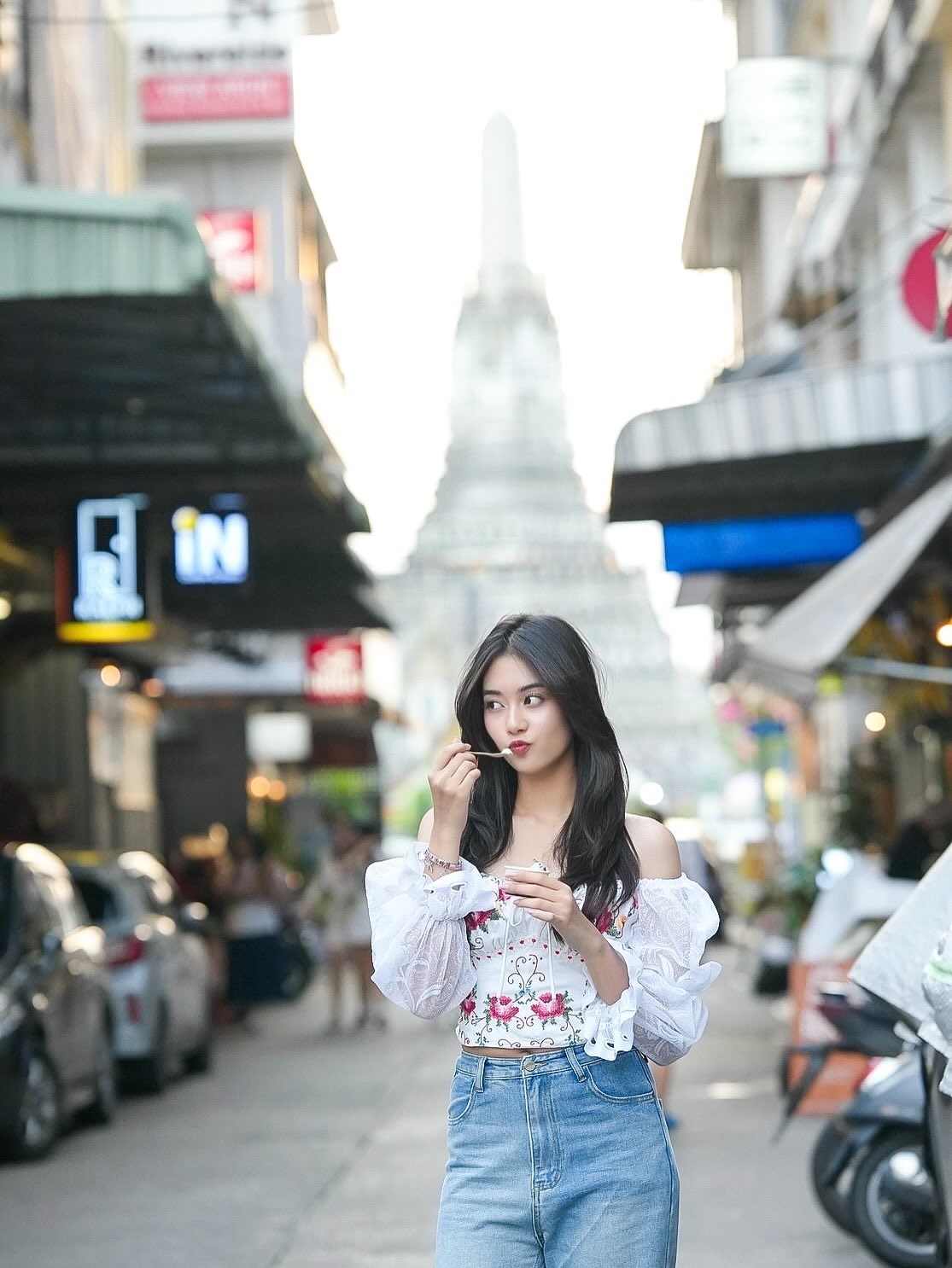 ฮาน่า ลีวิส