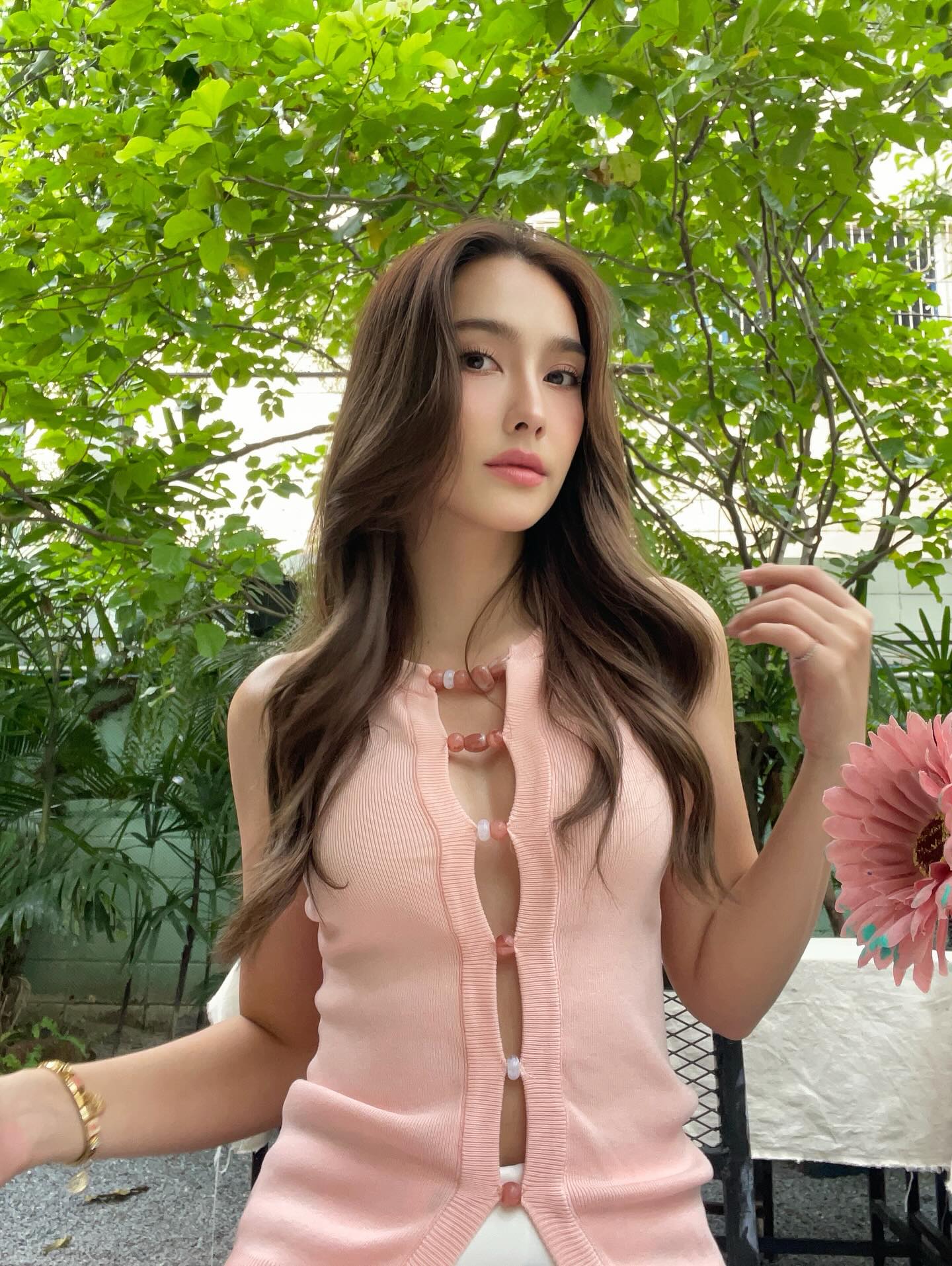 ฮาน่า ลีวิส