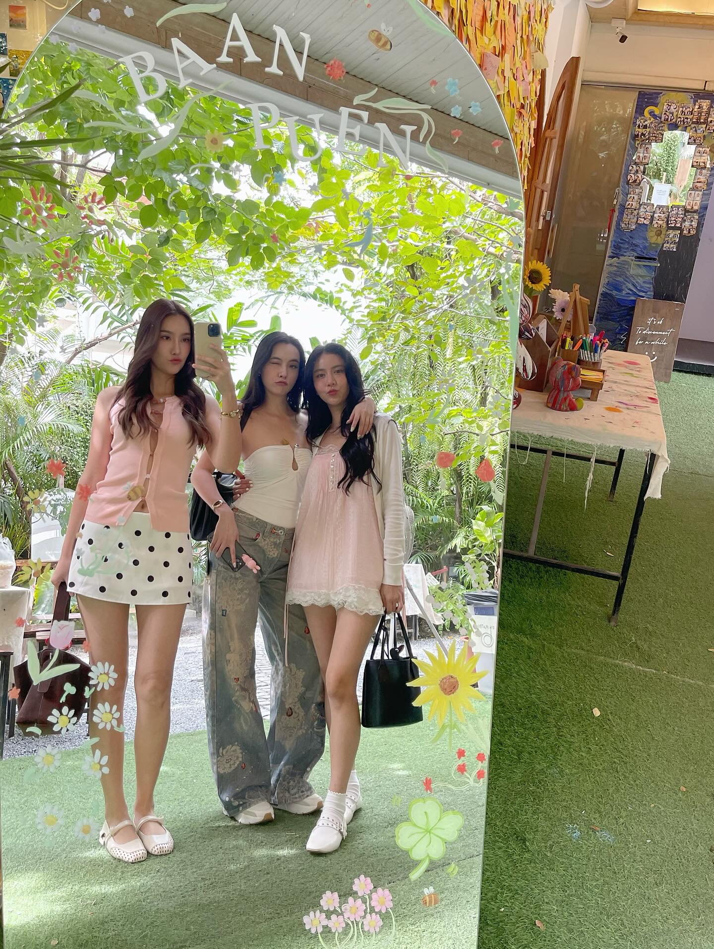 ฮาน่า ลีวิส