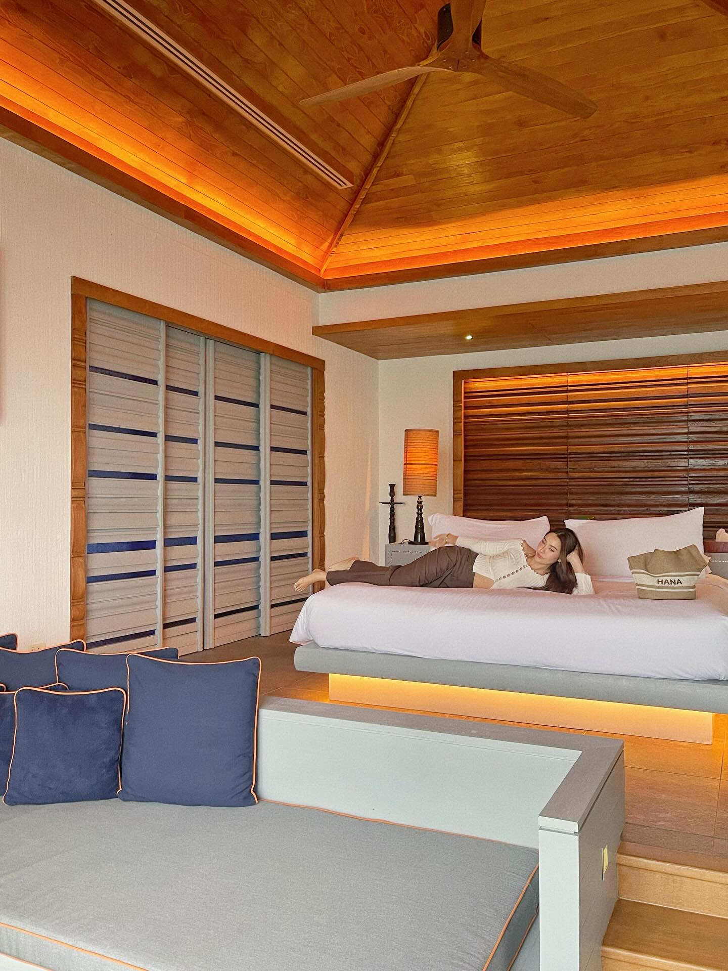 ฮาน่า ลีวิส