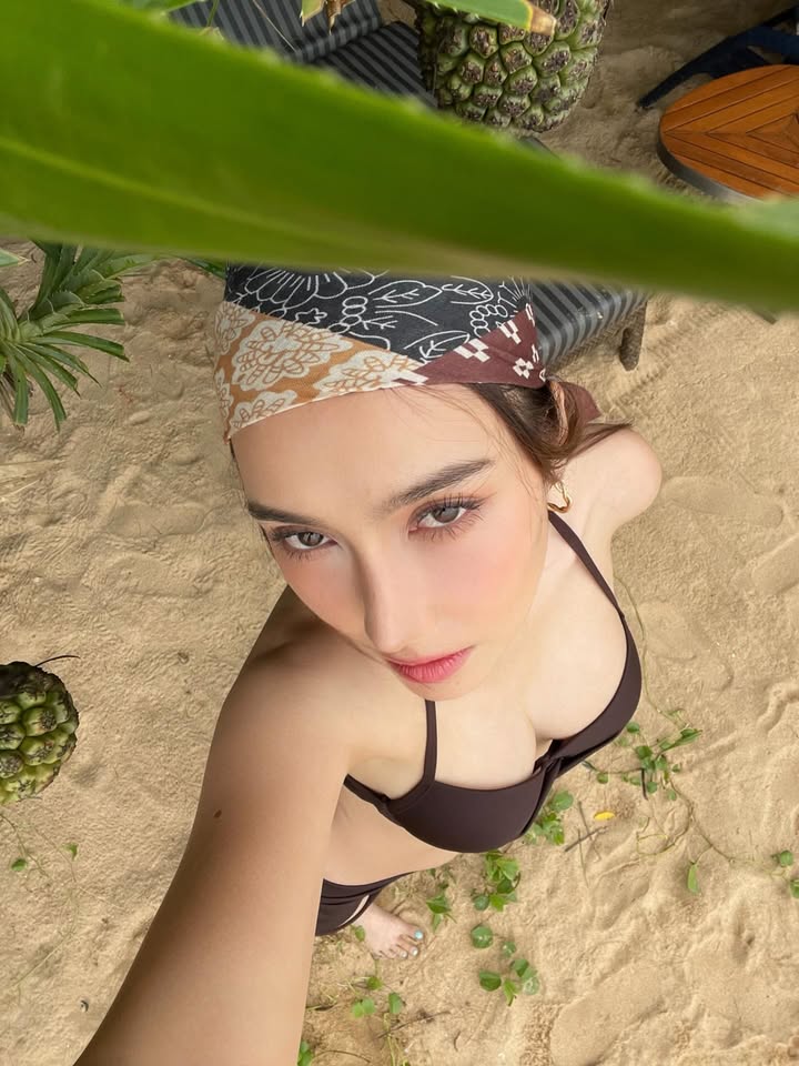 ฮาน่า ลีวิส