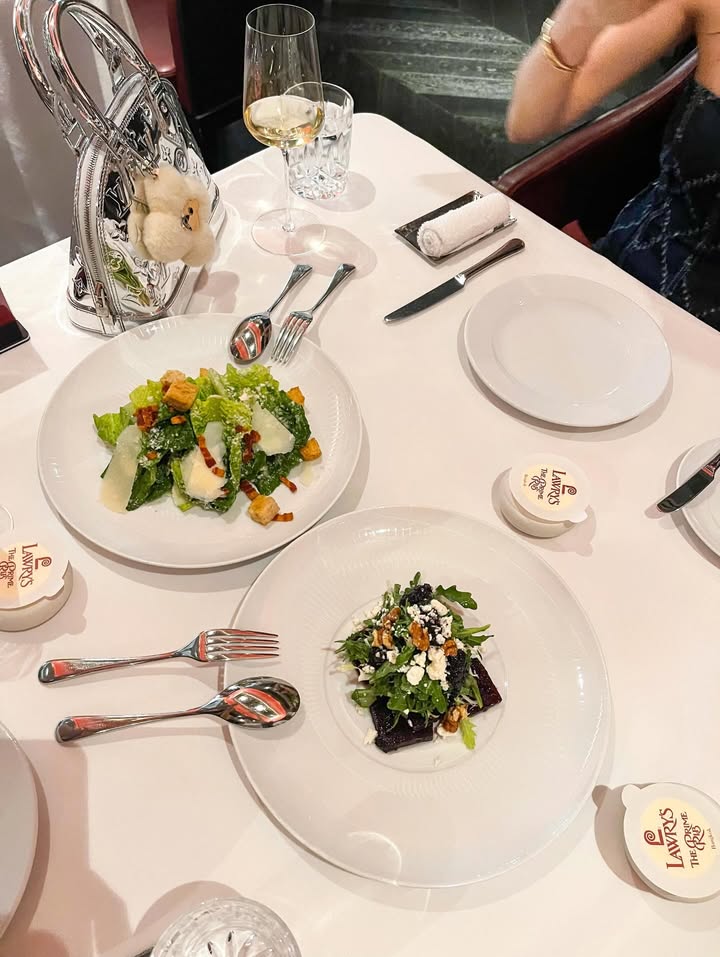 ฮาน่า ลีวิส