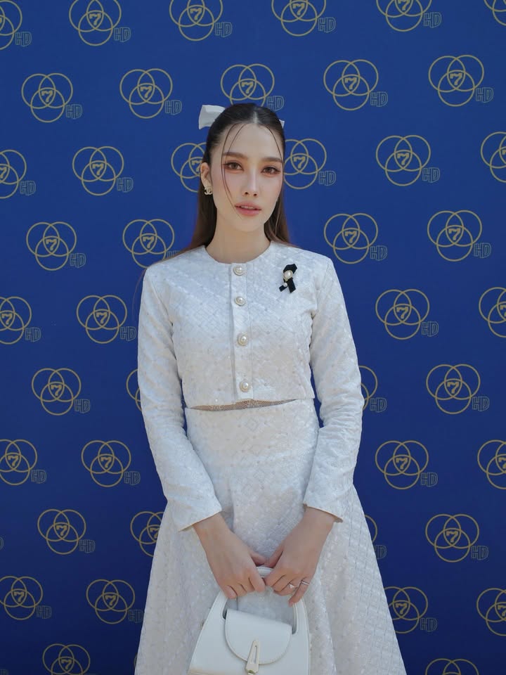 ฮาน่า ลีวิส