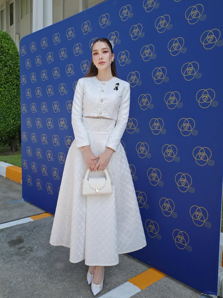 ฮาน่า ลีวิส