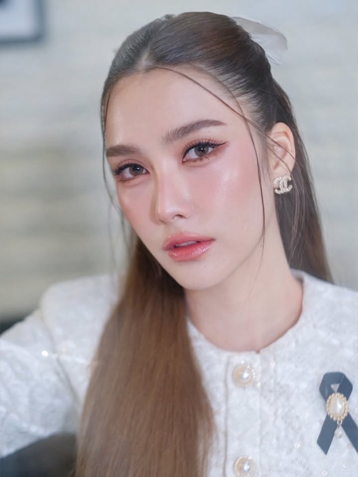 ฮาน่า ลีวิส