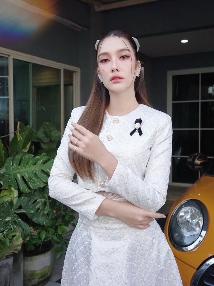 ฮาน่า ลีวิส