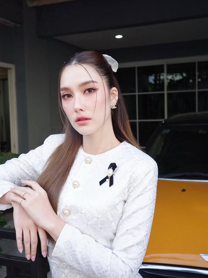 ฮาน่า ลีวิส