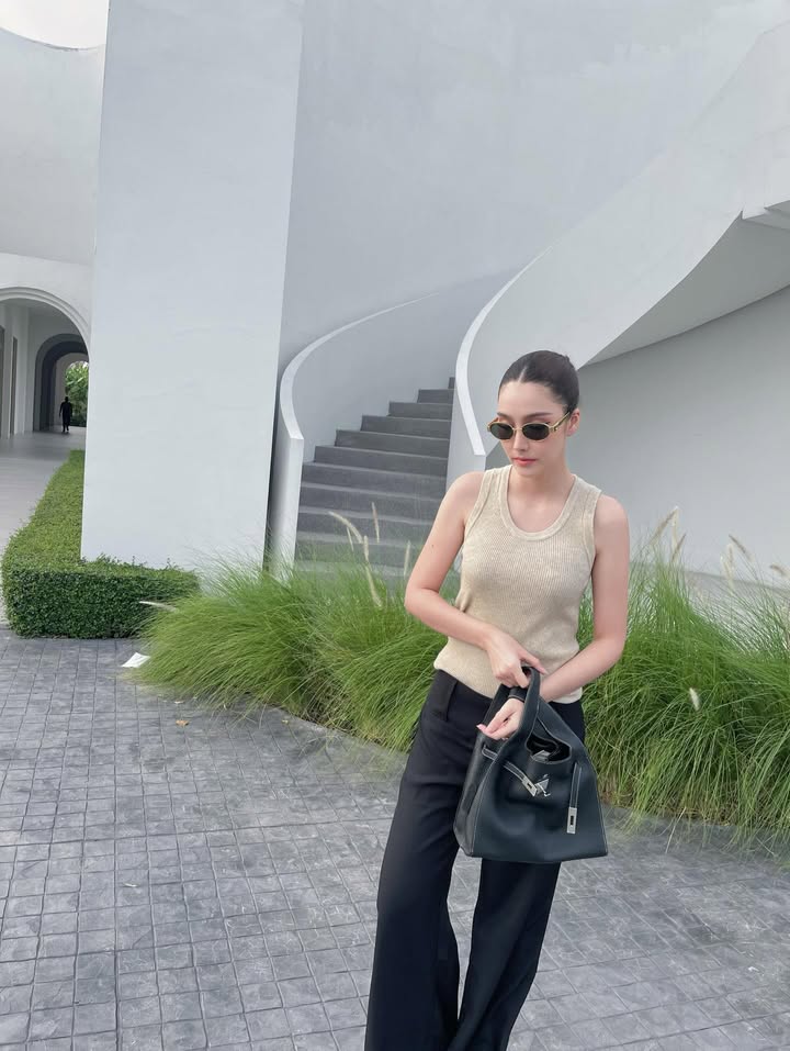 ฮาน่า ลีวิส