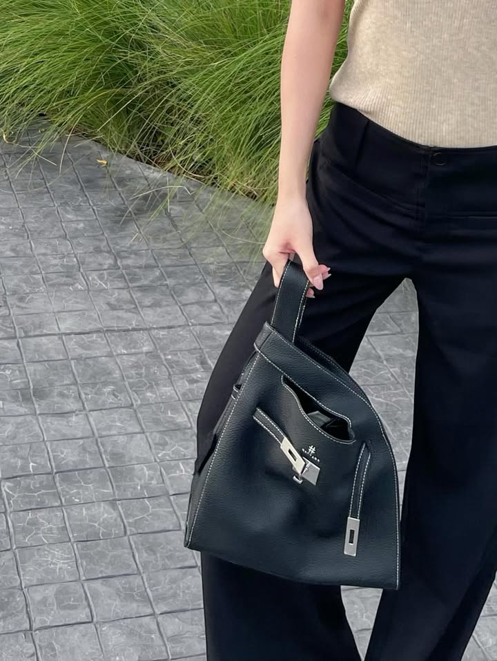 ฮาน่า ลีวิส