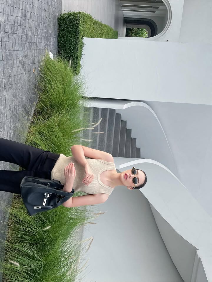 ฮาน่า ลีวิส