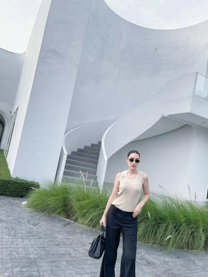 ฮาน่า ลีวิส