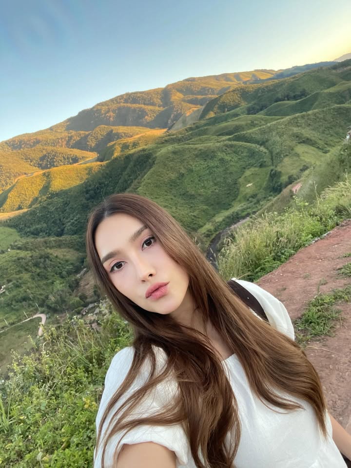 ฮาน่า ลีวิส