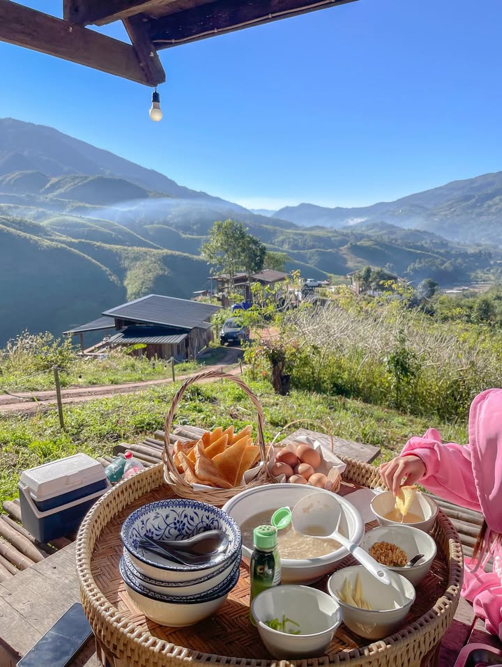 ฮาน่า ลีวิส