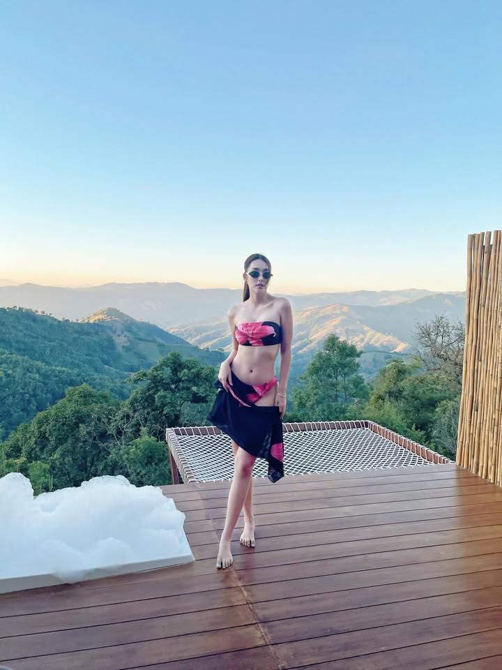 ฮาน่า ลีวิส