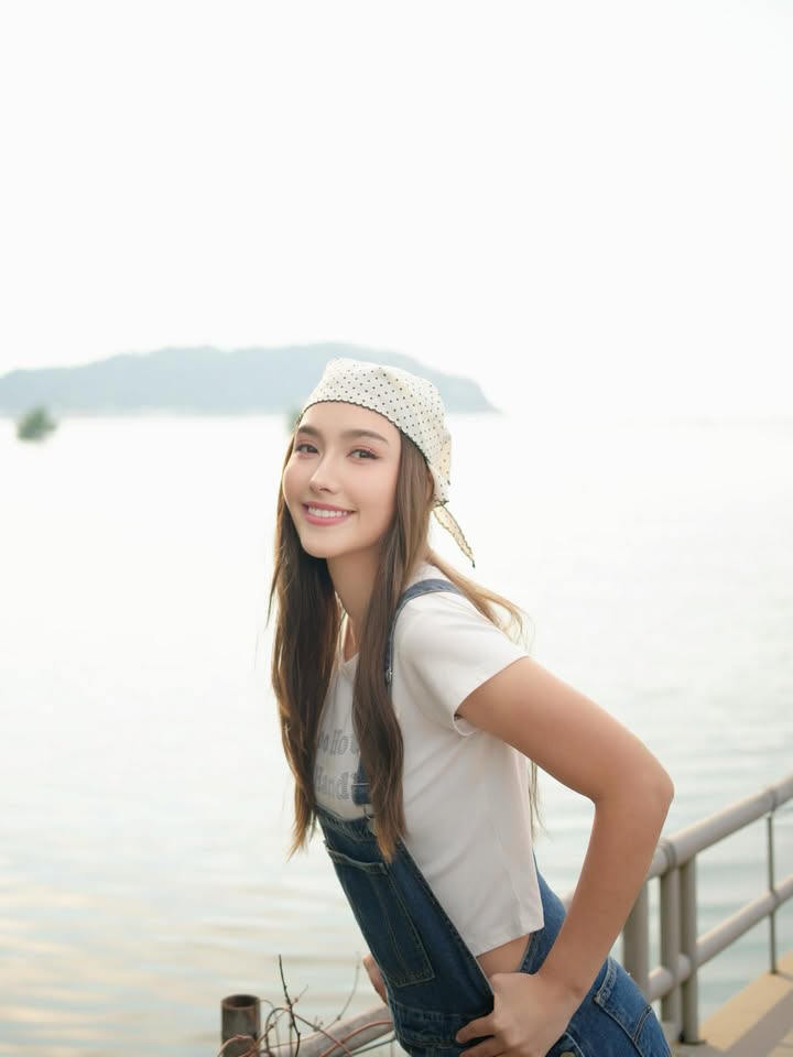 ฮาน่า ลีวิส