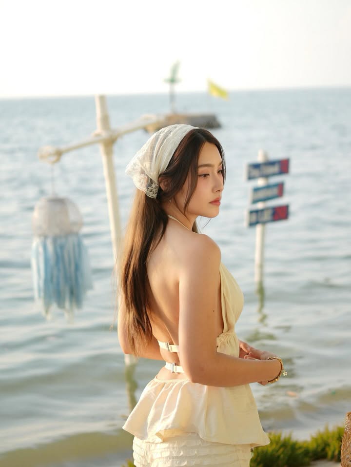 ฮาน่า ลีวิส