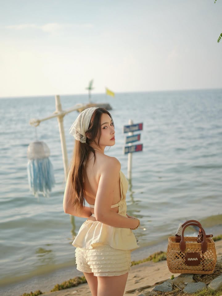 ฮาน่า ลีวิส