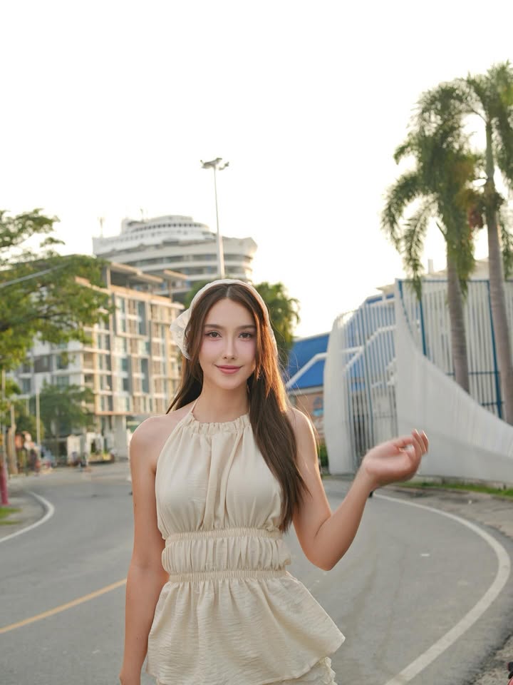 ฮาน่า ลีวิส