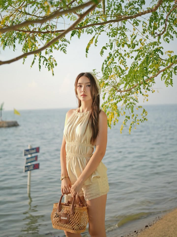 ฮาน่า ลีวิส