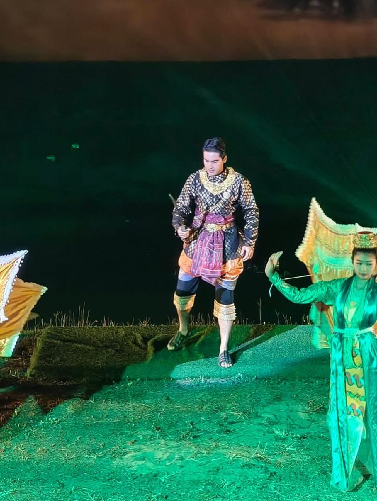 ฮาน่า ลีวิส