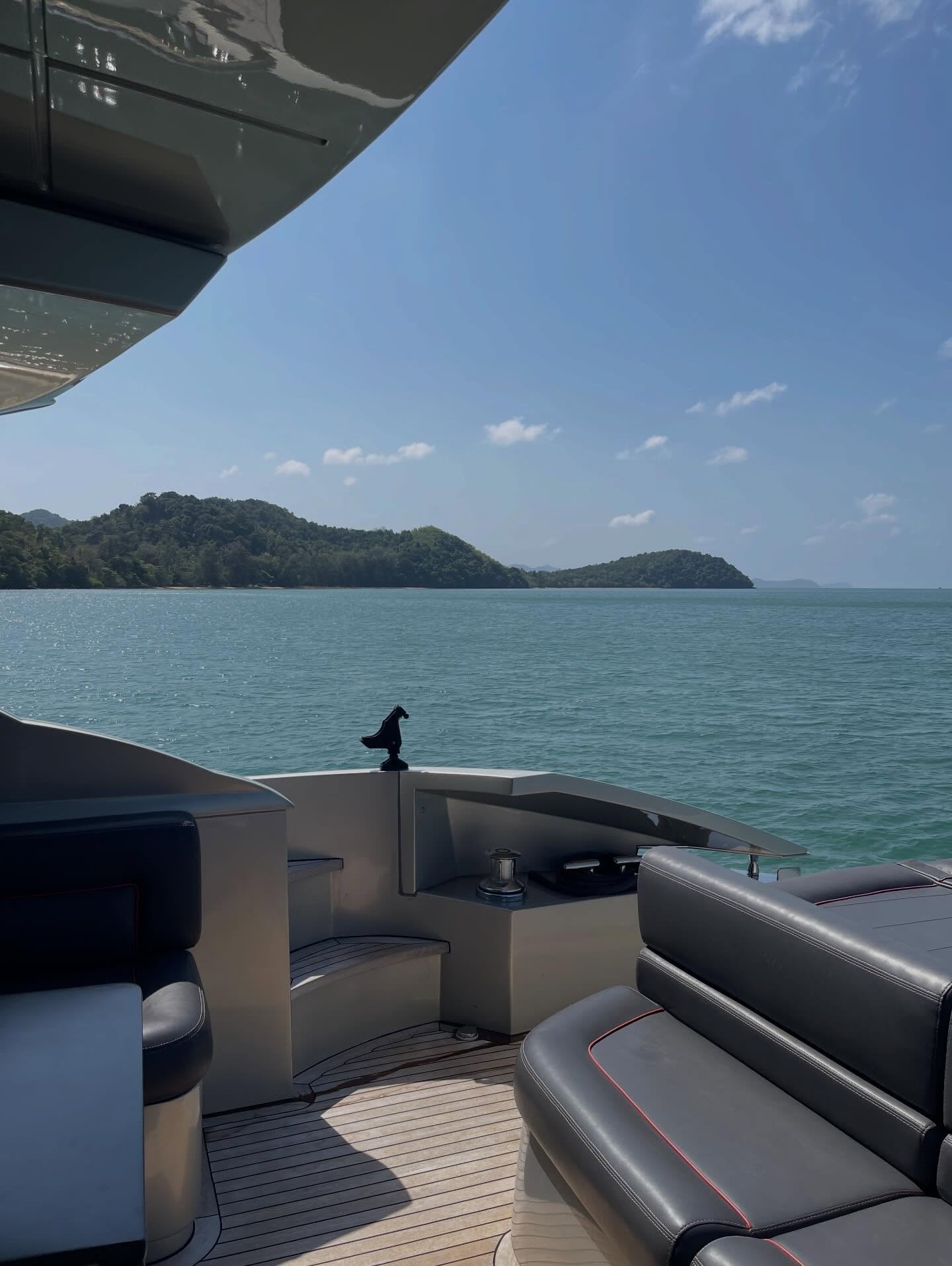 ฮาน่า ลีวิส