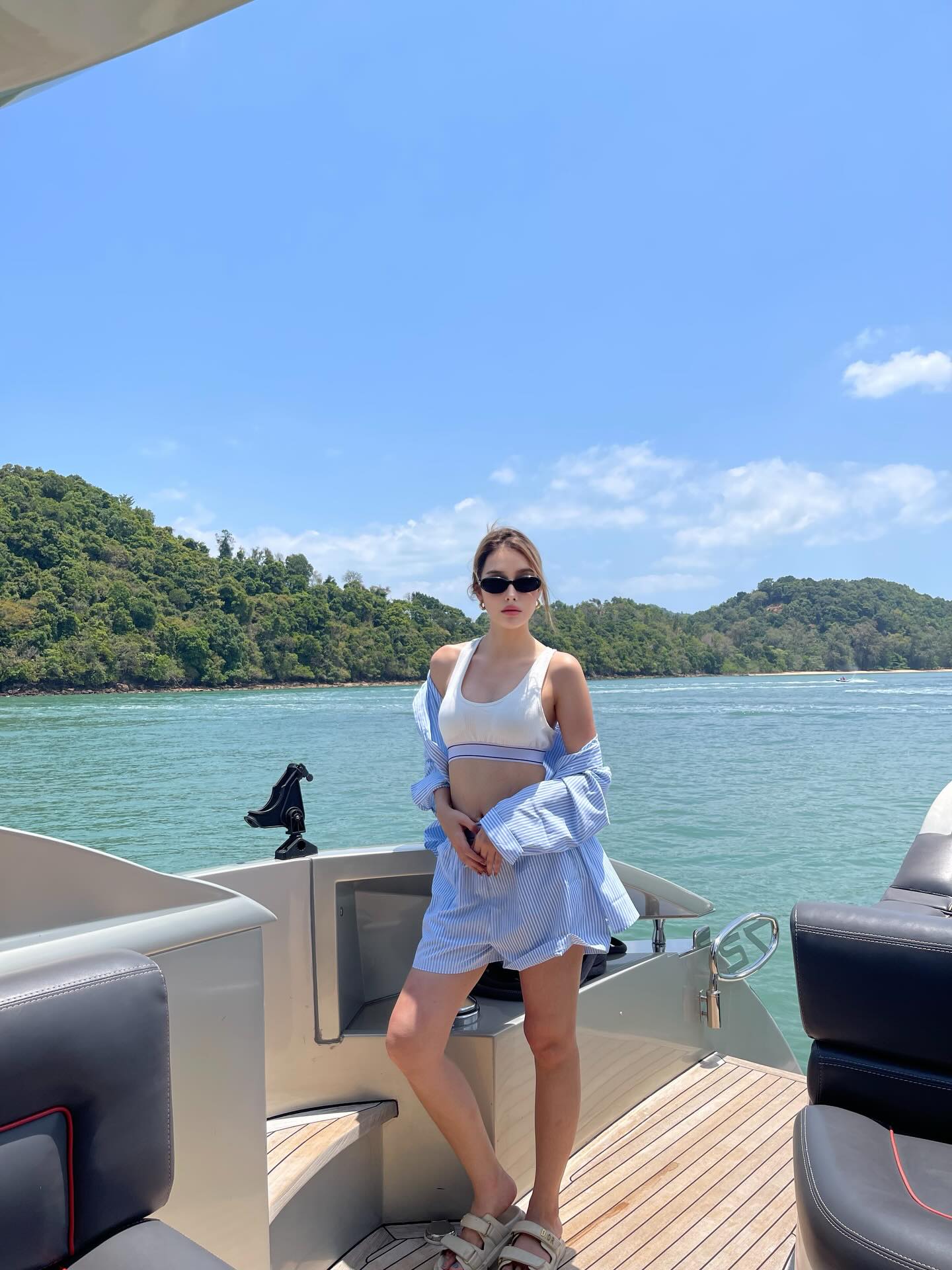 ฮาน่า ลีวิส