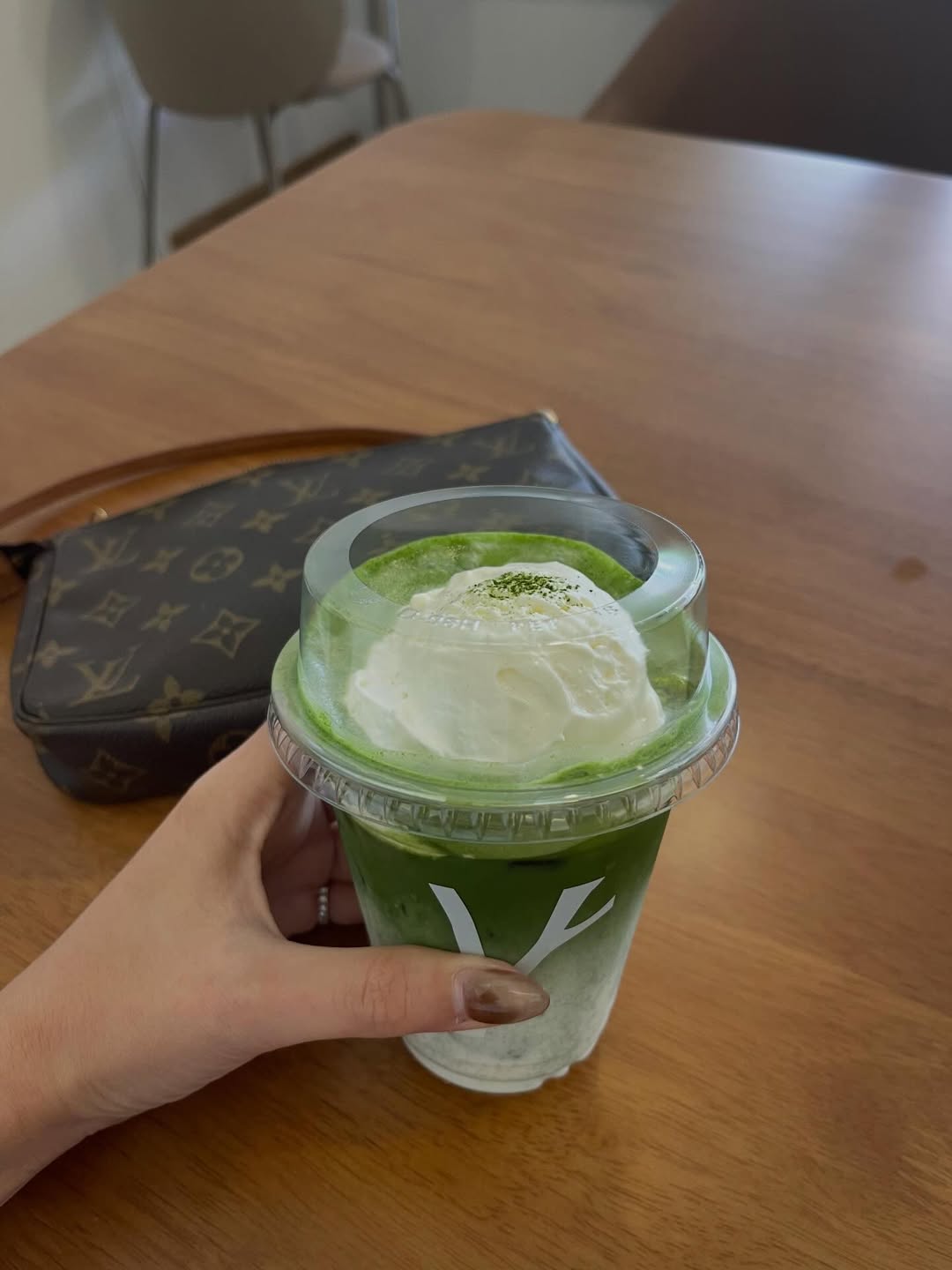 ฮาน่า ลีวิส