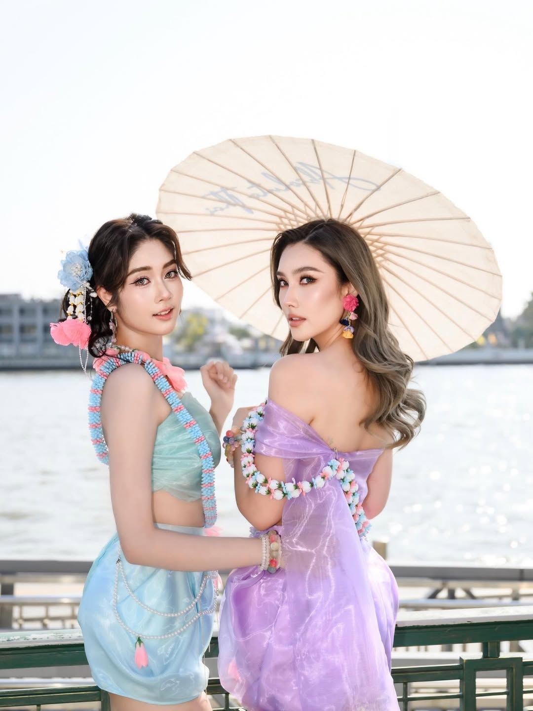 ฮาน่า ลีวิส