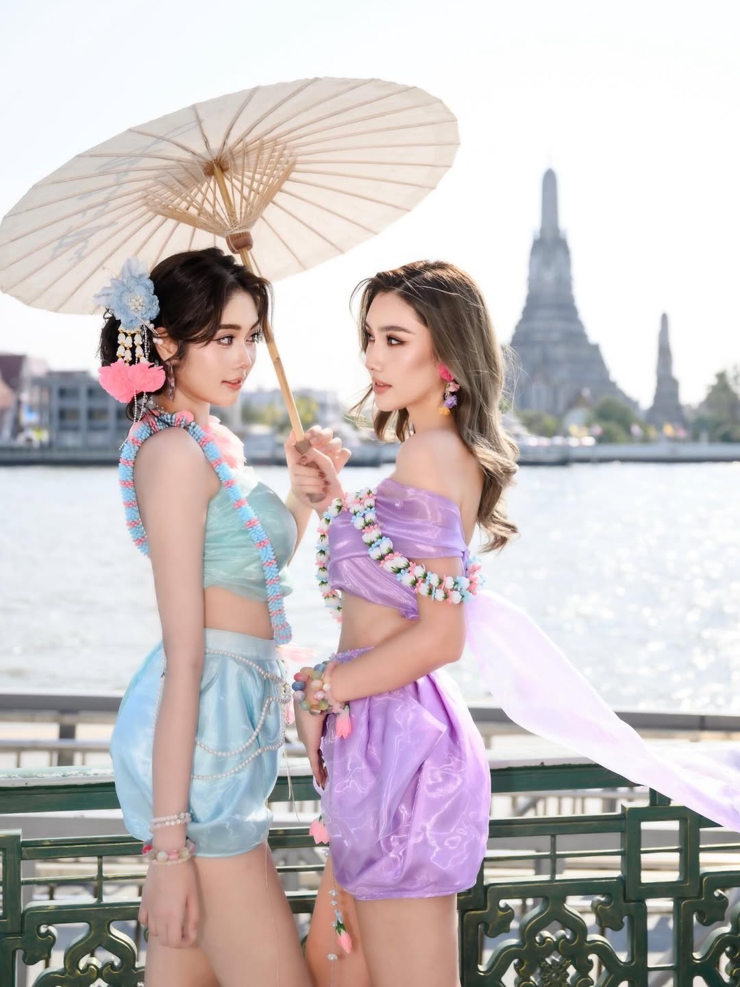 ฮาน่า ลีวิส