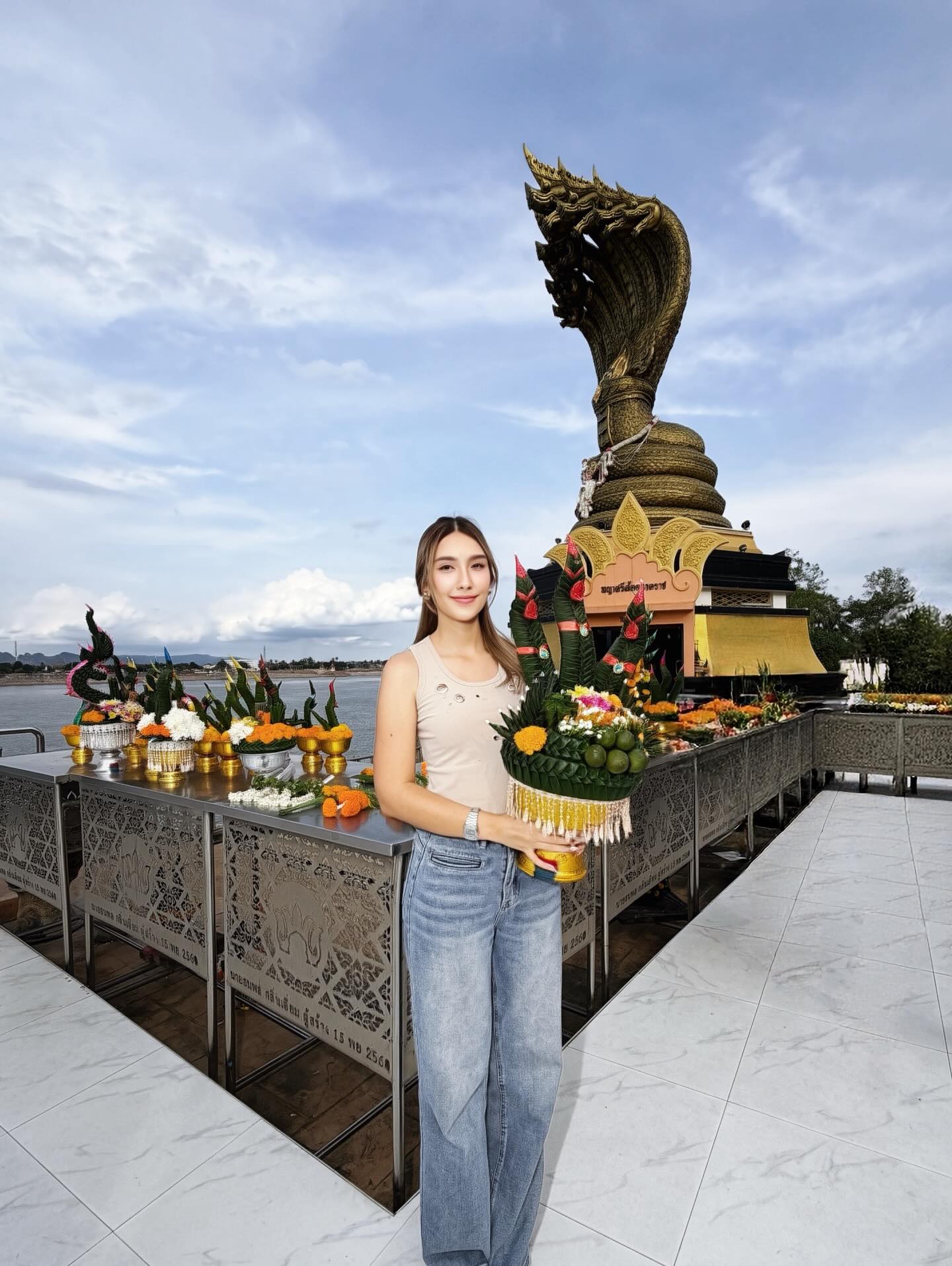 ฮาน่า ลีวิส