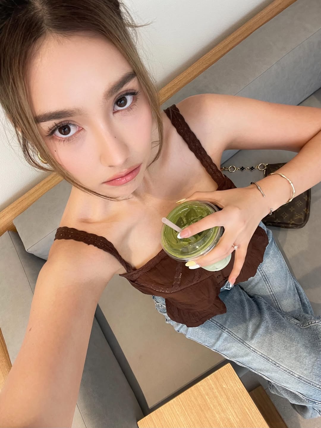 ฮาน่า ลีวิส