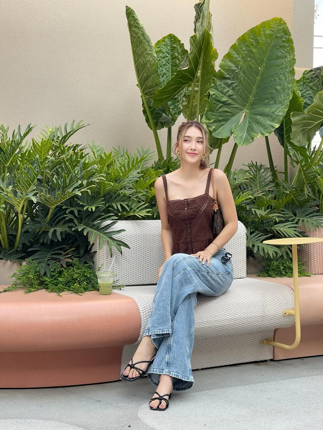 ฮาน่า ลีวิส