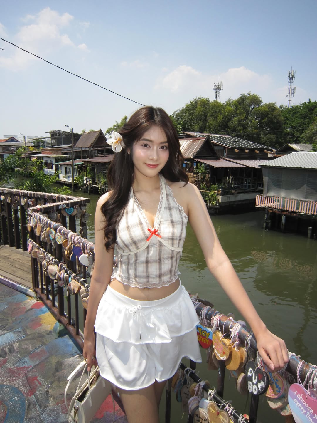 ฮาน่า ลีวิส