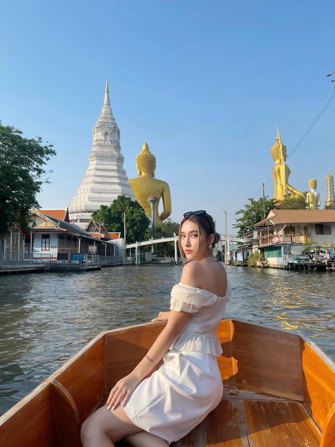 ฮาน่า ลีวิส