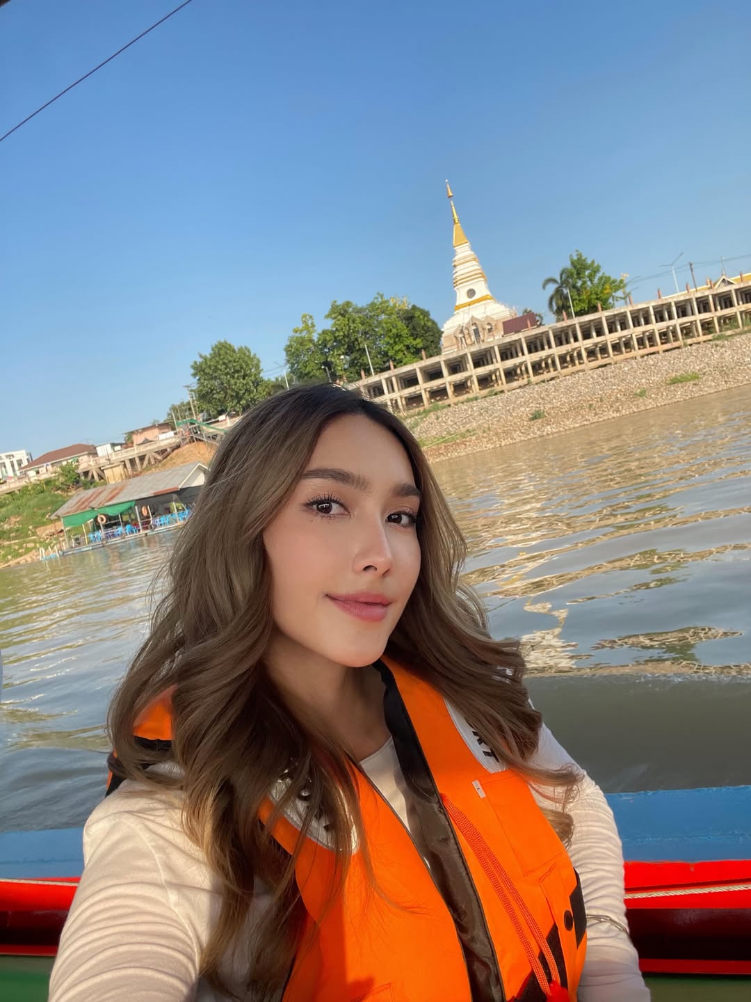 ฮาน่า ลีวิส