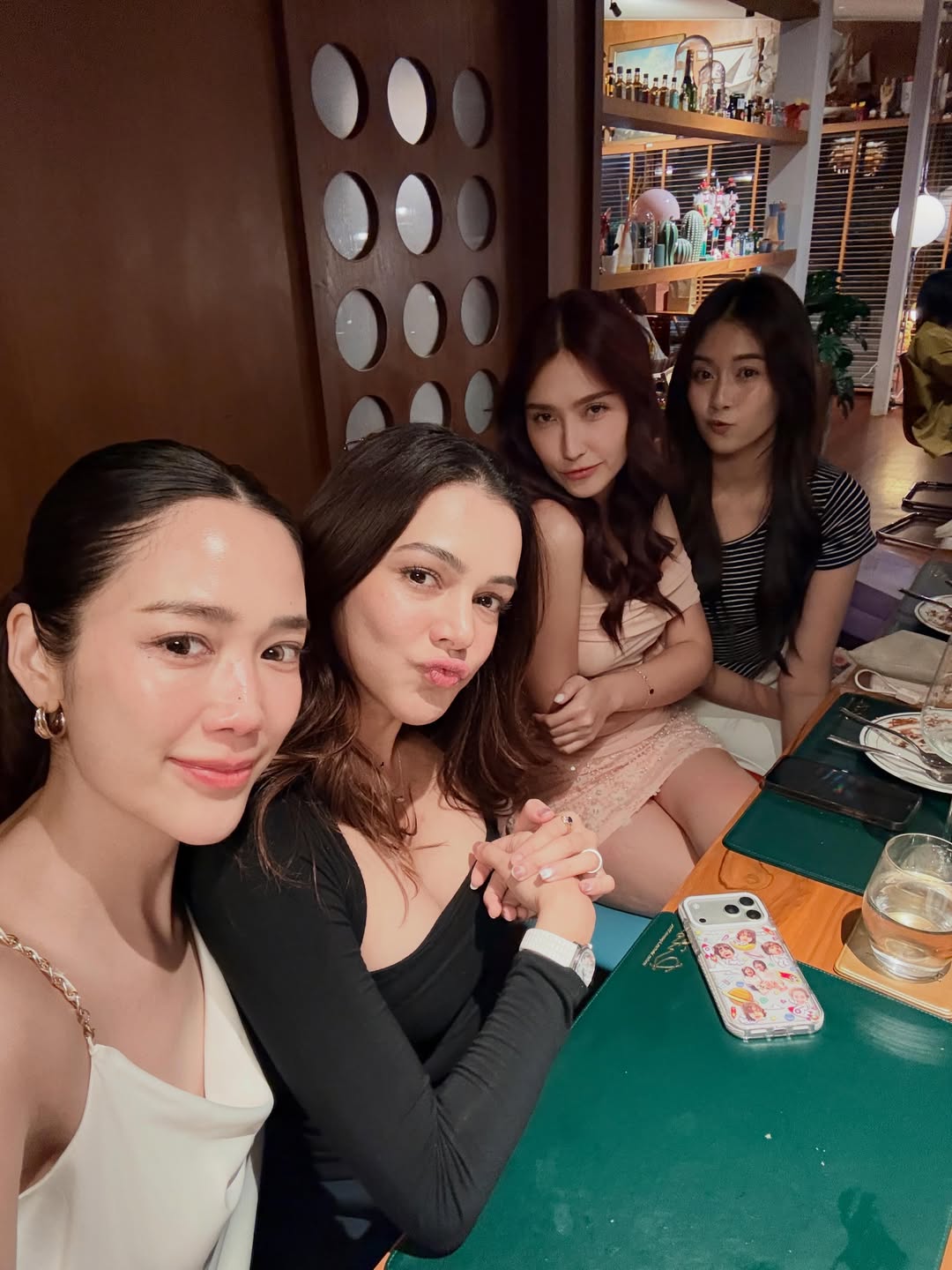 ฮาน่า ลีวิส